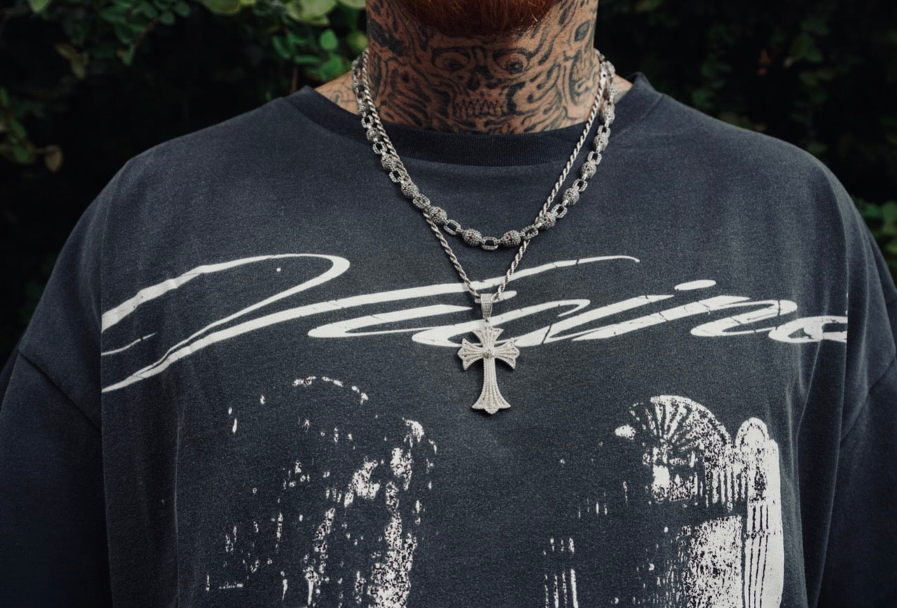 BONDED LOVERS TEE