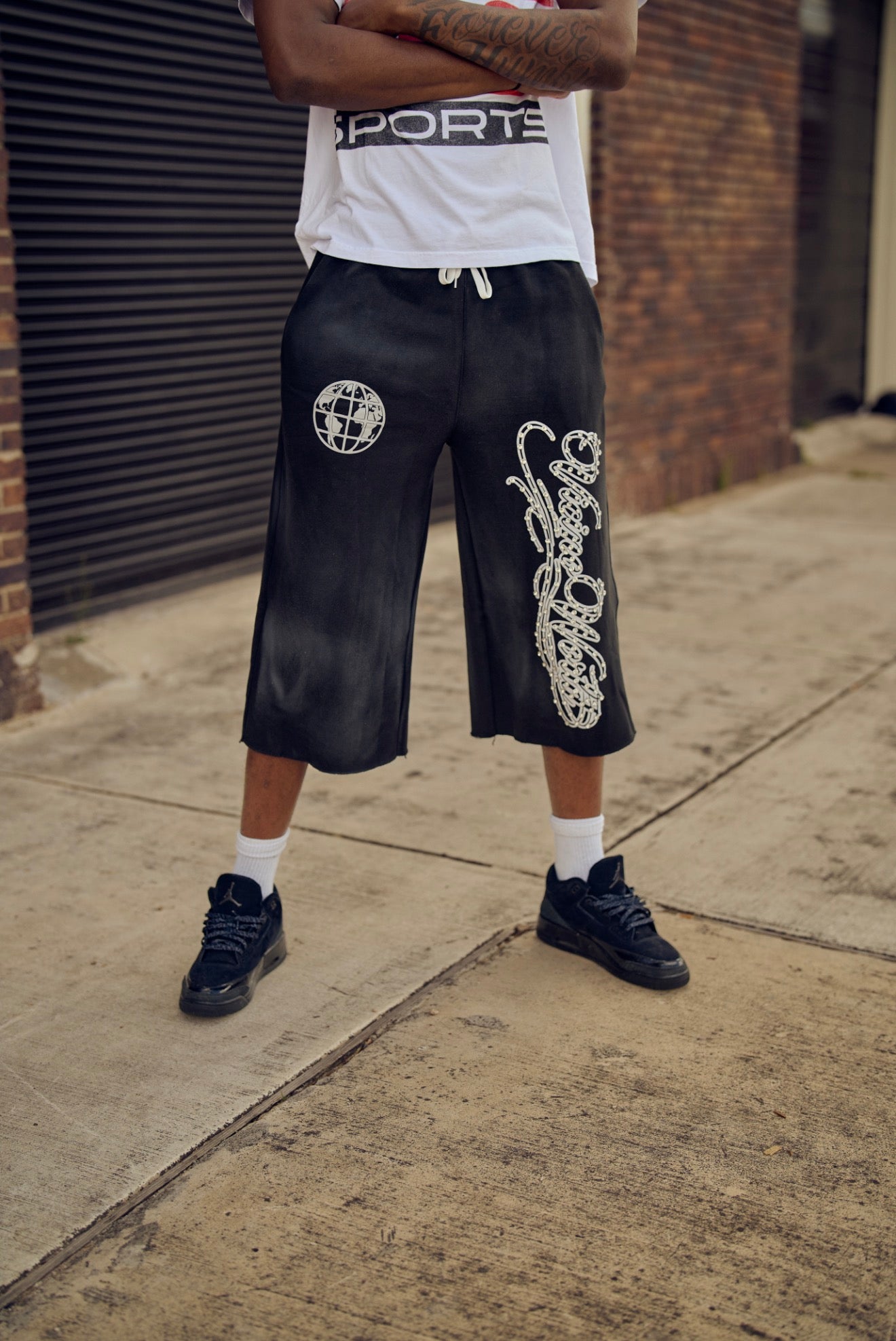 3/4 BIG STONE SHORTS